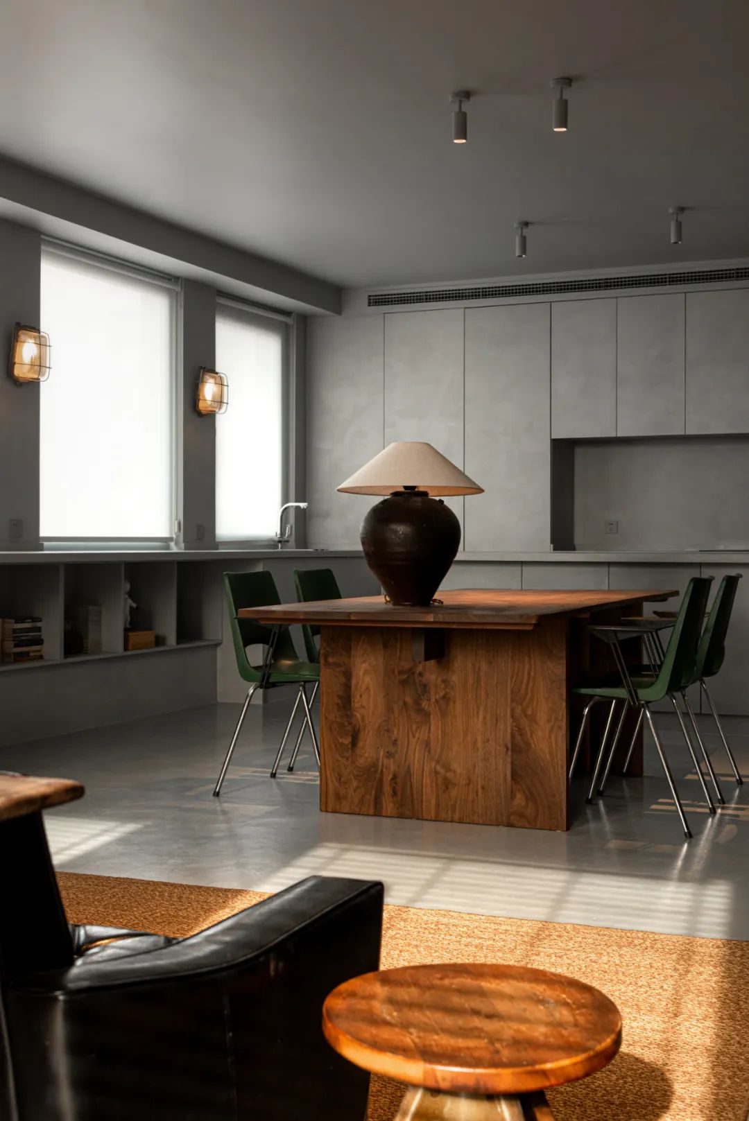 前沿設(shè)計(jì)丨中古家居工作室，美女主理人帶你提高空間品位