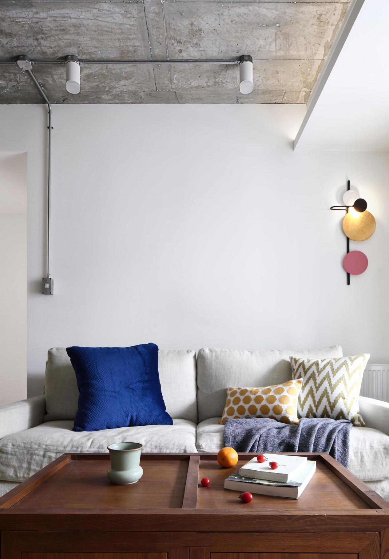 只有老人喜歡新中式？新婚小兩口隱居山水之間